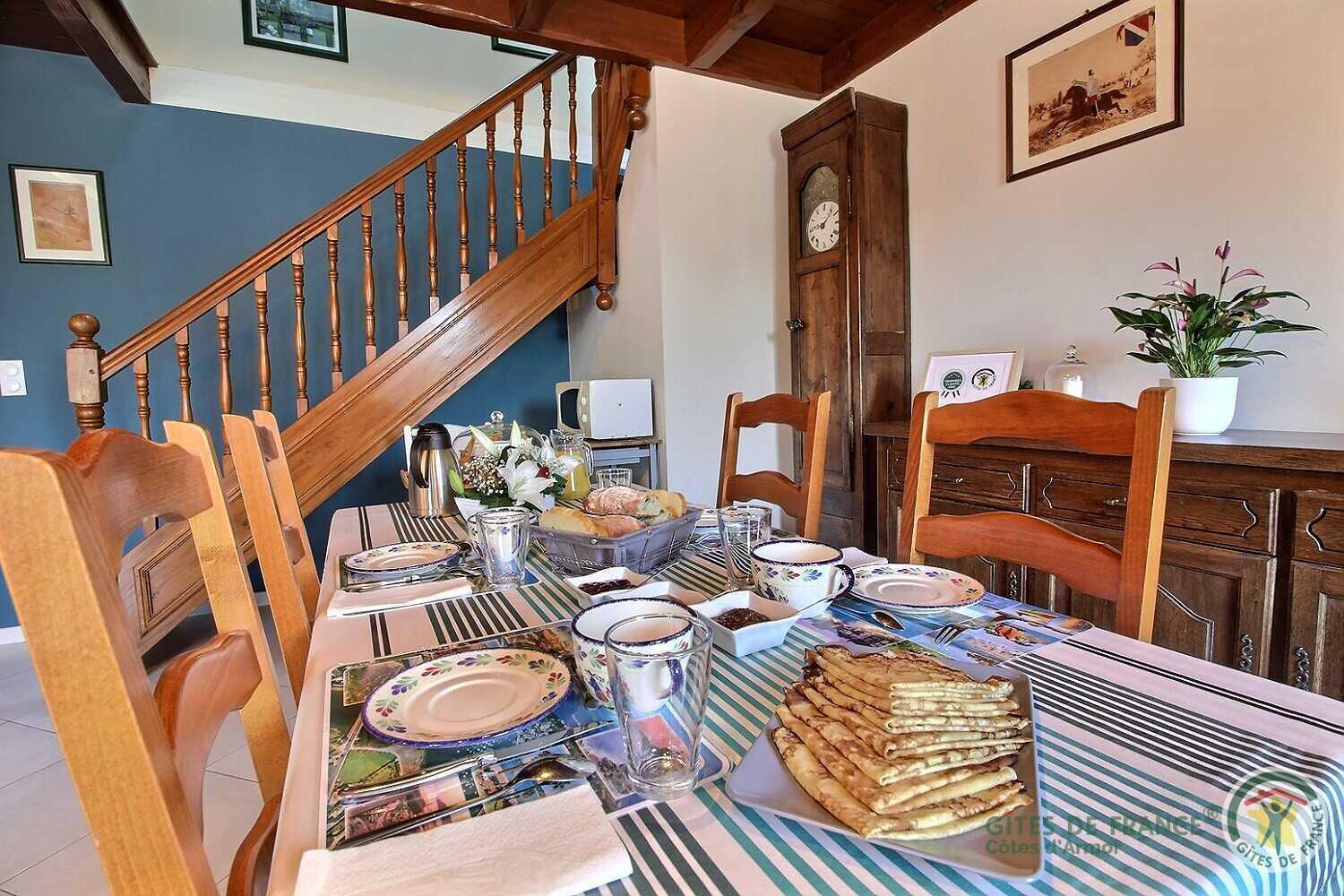 La Vieux Ville Trégomeur Kültér fotó
